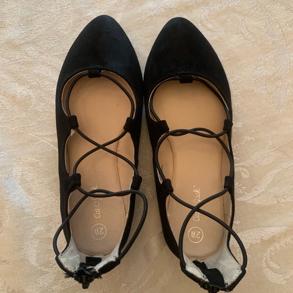 Cat & Jack Other - Girls black dress shoes